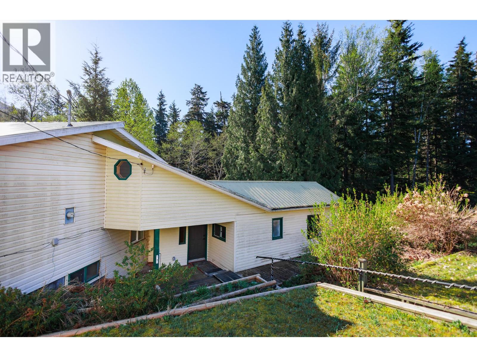 5532 KLEANZA DRIVE - 29