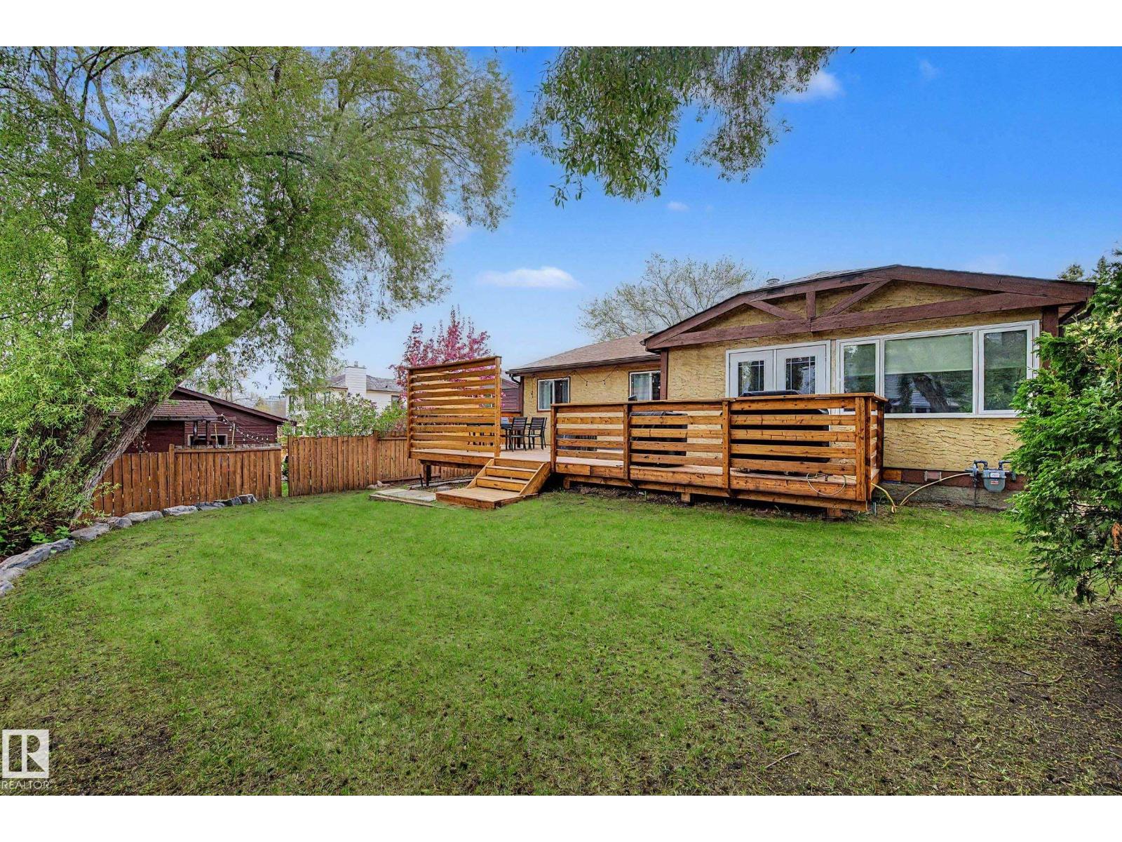 5 WILLOWBROOK CR - 41