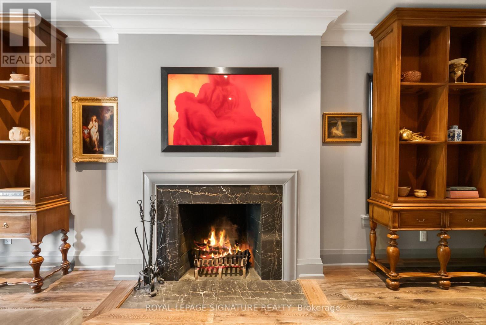 230 STRATHALLAN WOOD - 11