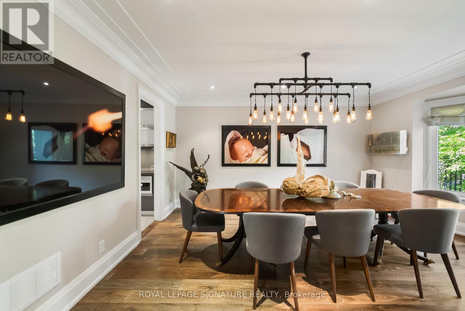 230 STRATHALLAN WOOD - 13