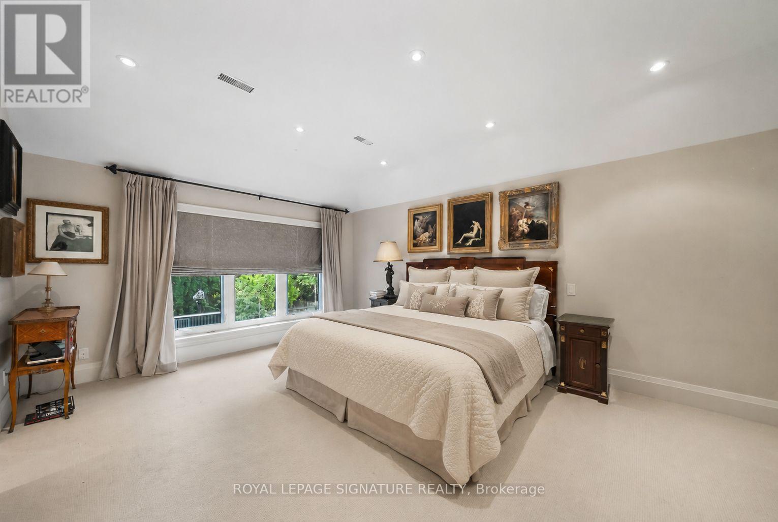 230 STRATHALLAN WOOD - 24