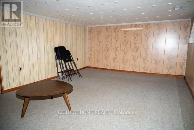 148 GLEN ALBERT DRIVE - 19