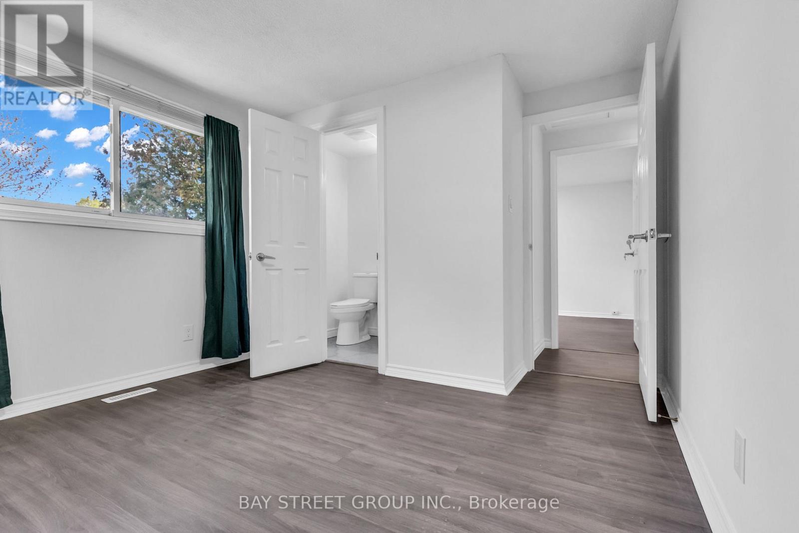 66 AMOS AVENUE - 20