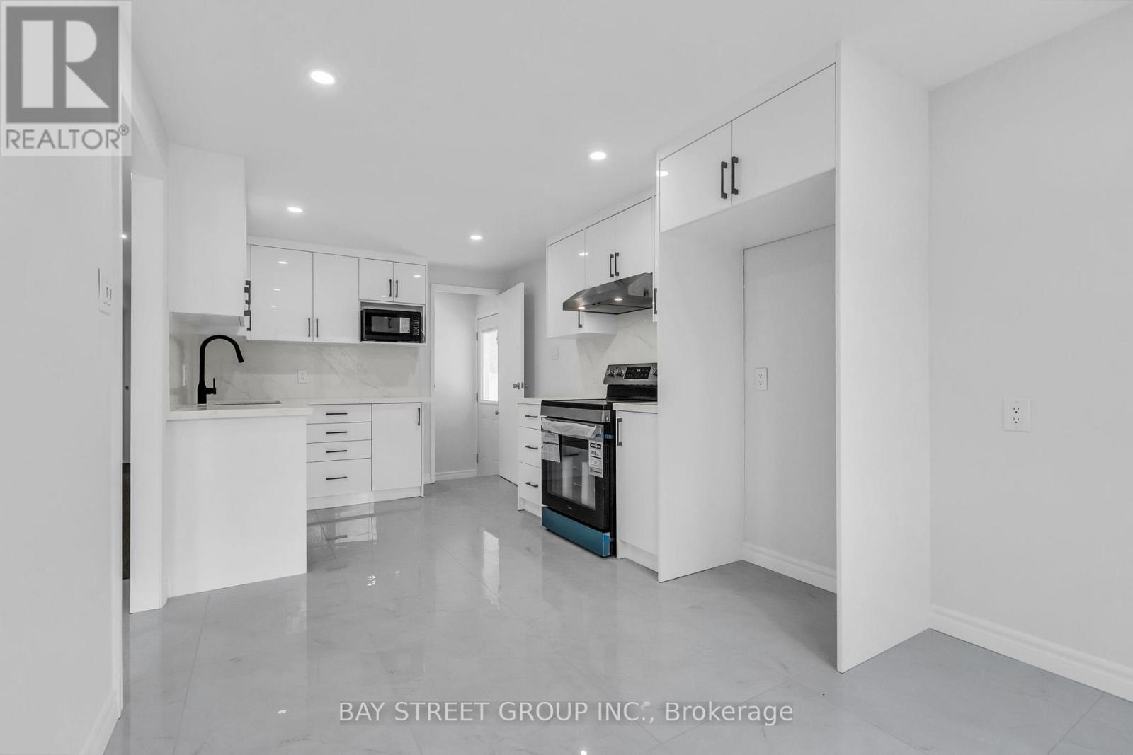 66 AMOS AVENUE - 10