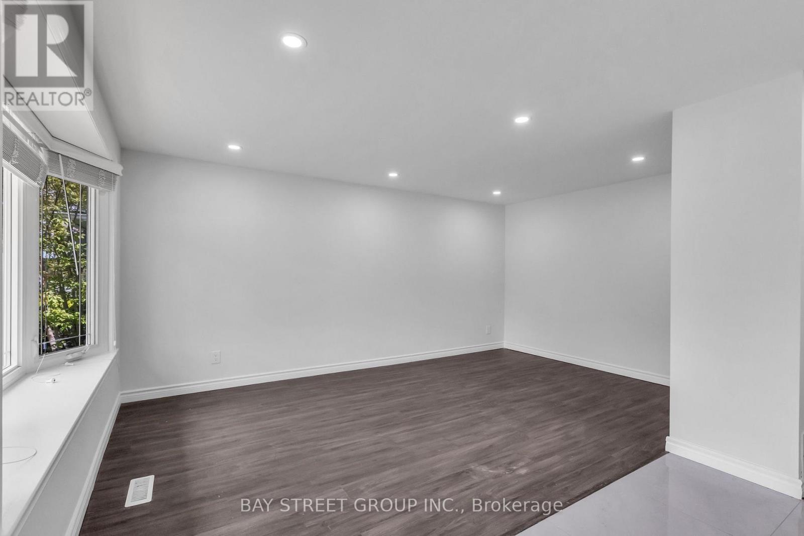 66 AMOS AVENUE - 6