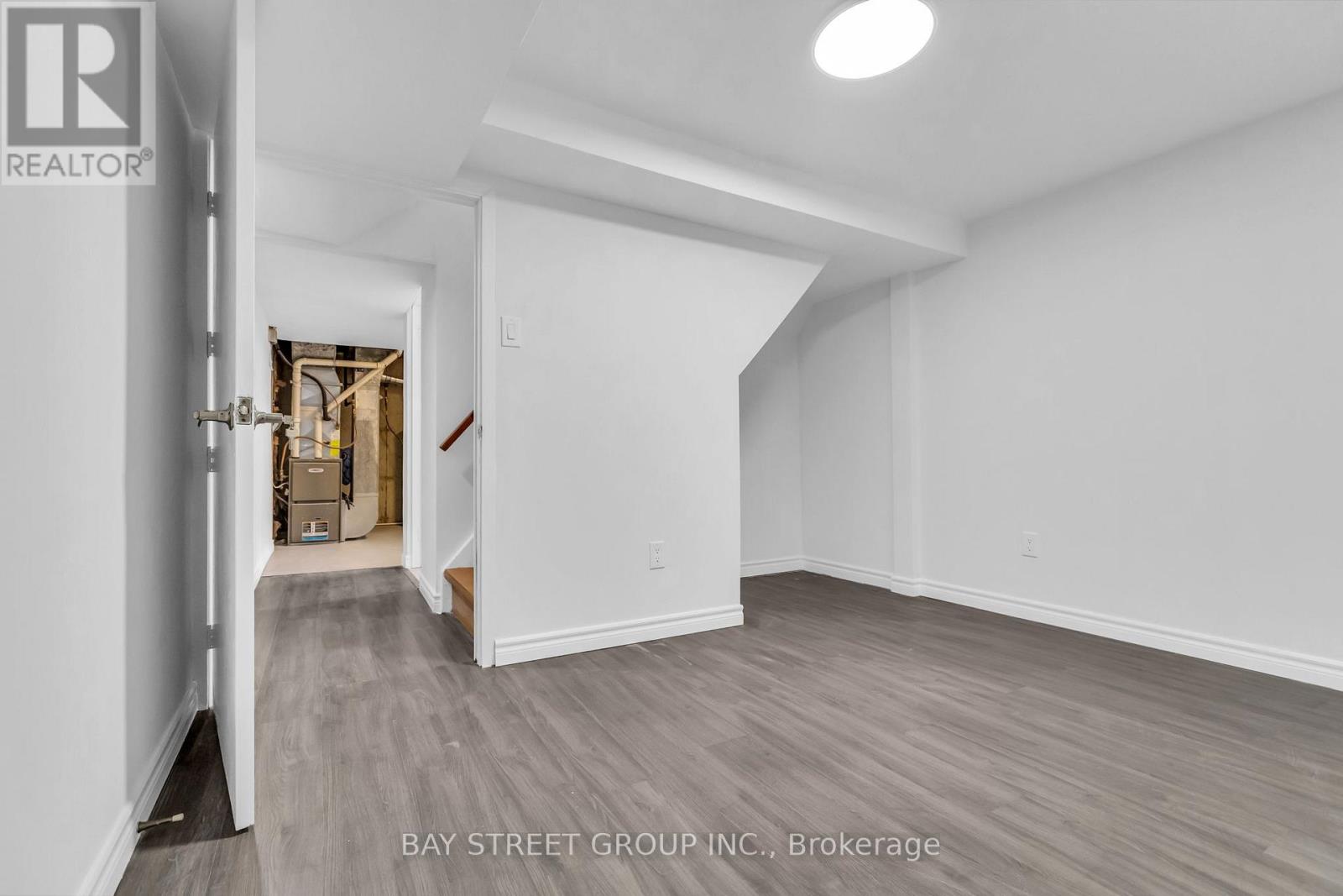 66 AMOS AVENUE - 33