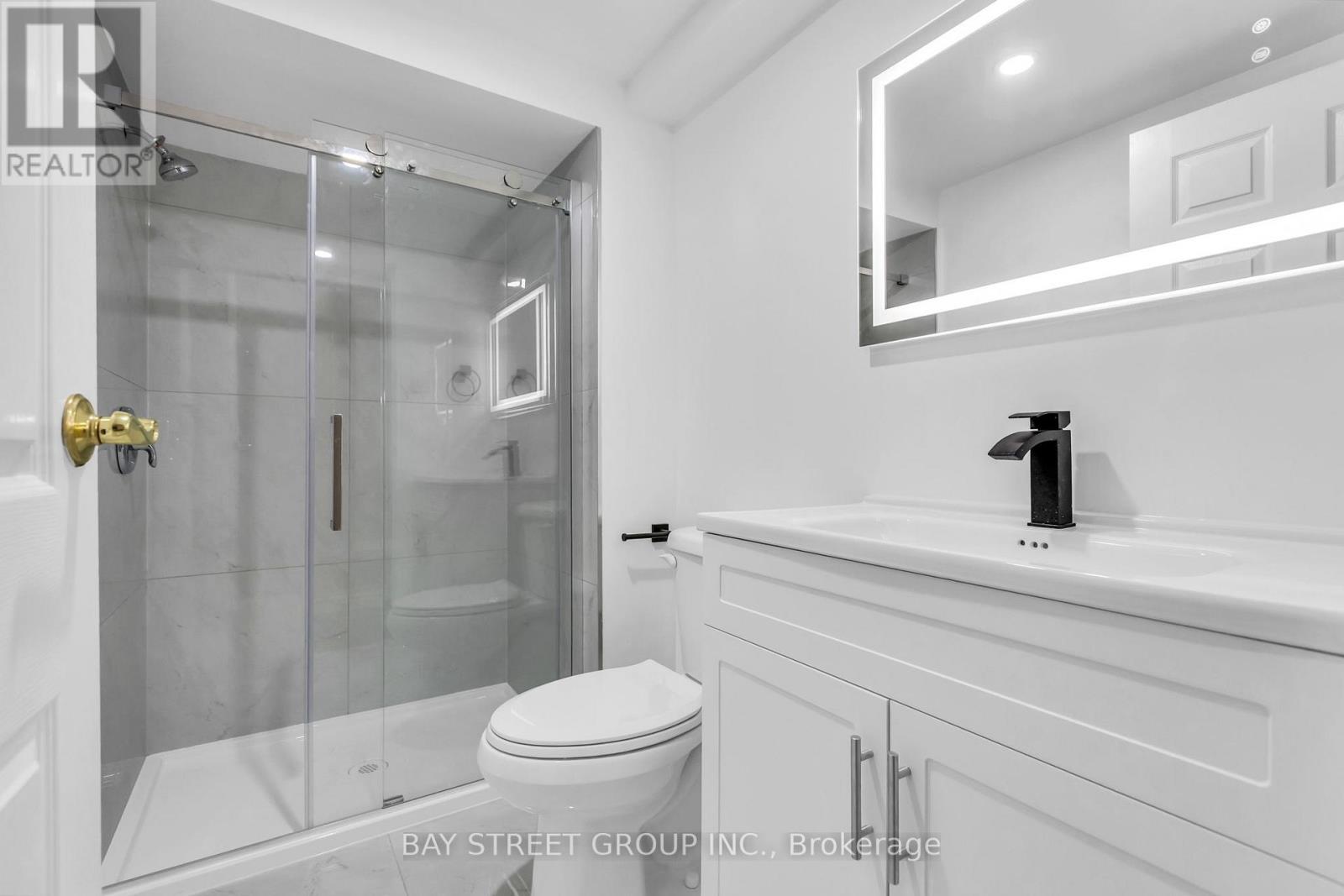 66 AMOS AVENUE - 34
