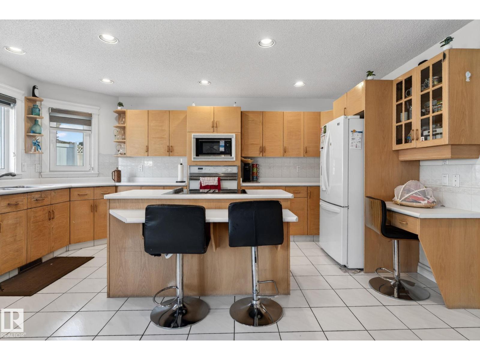 4615 43A AV NW - 14