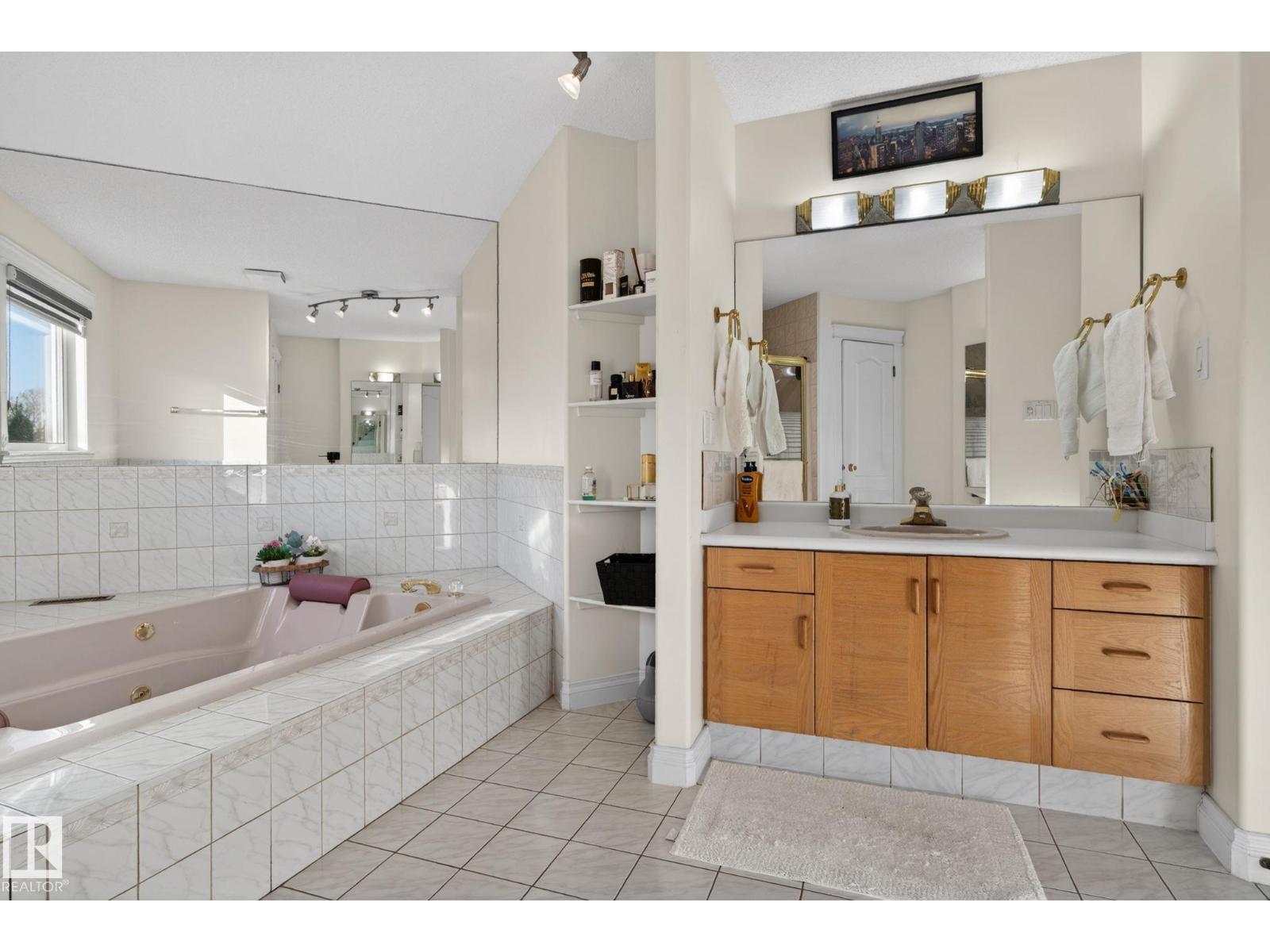 4615 43A AV NW - 43