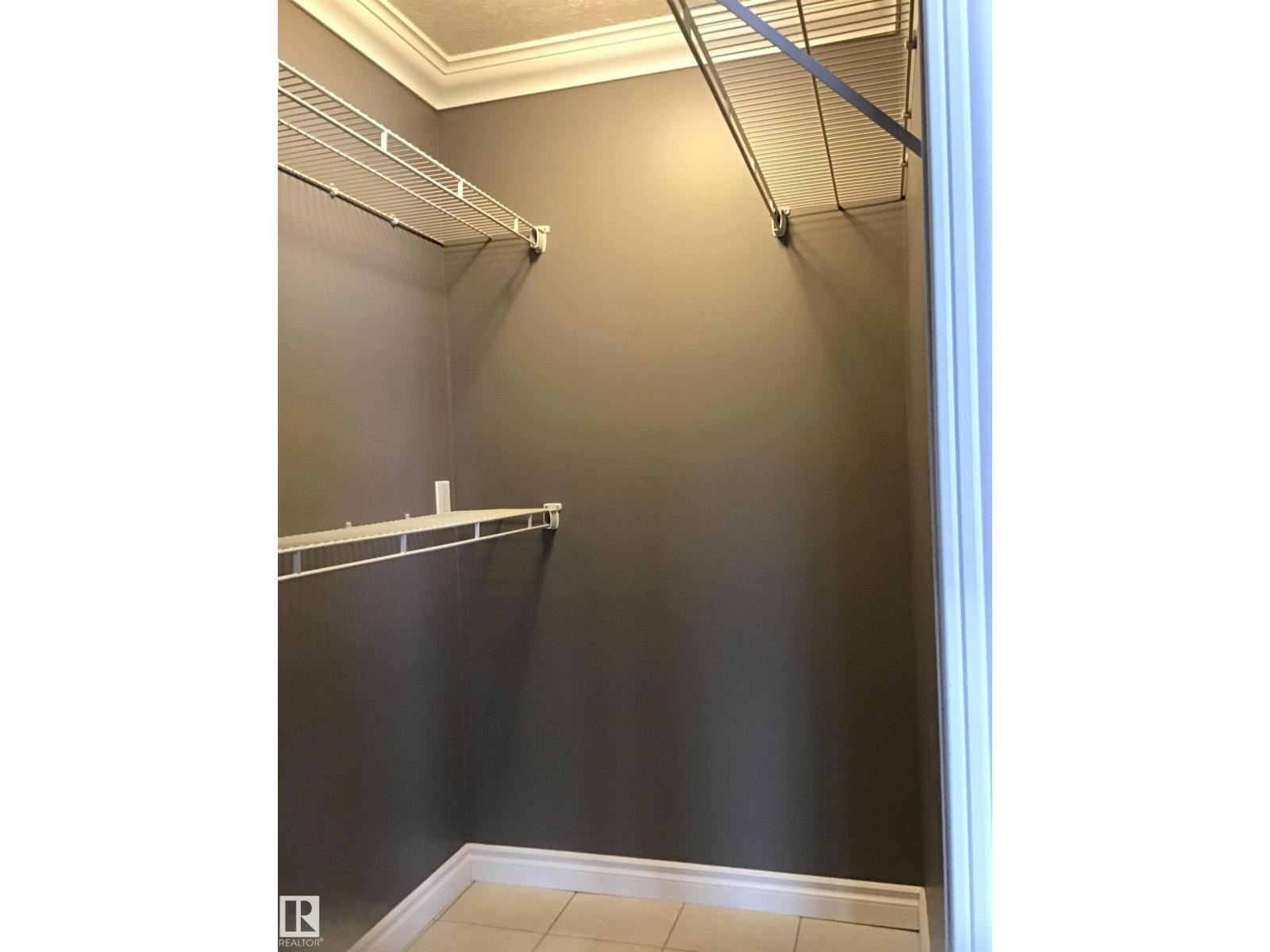 #402 10625 83 AV NW - 9