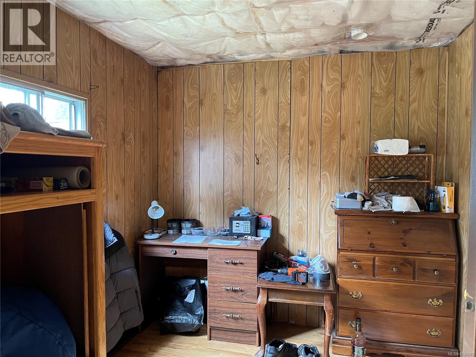 5543 Park Pl - 13