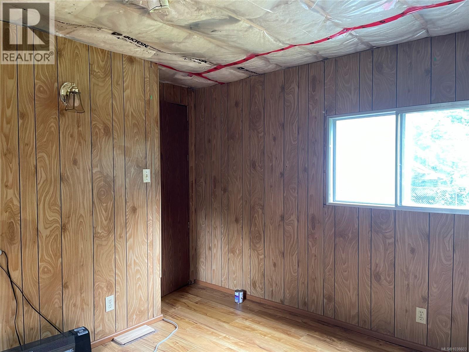 5543 Park Pl - 20