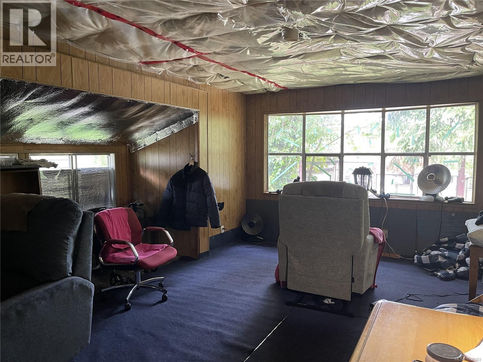 5543 Park Pl - 21