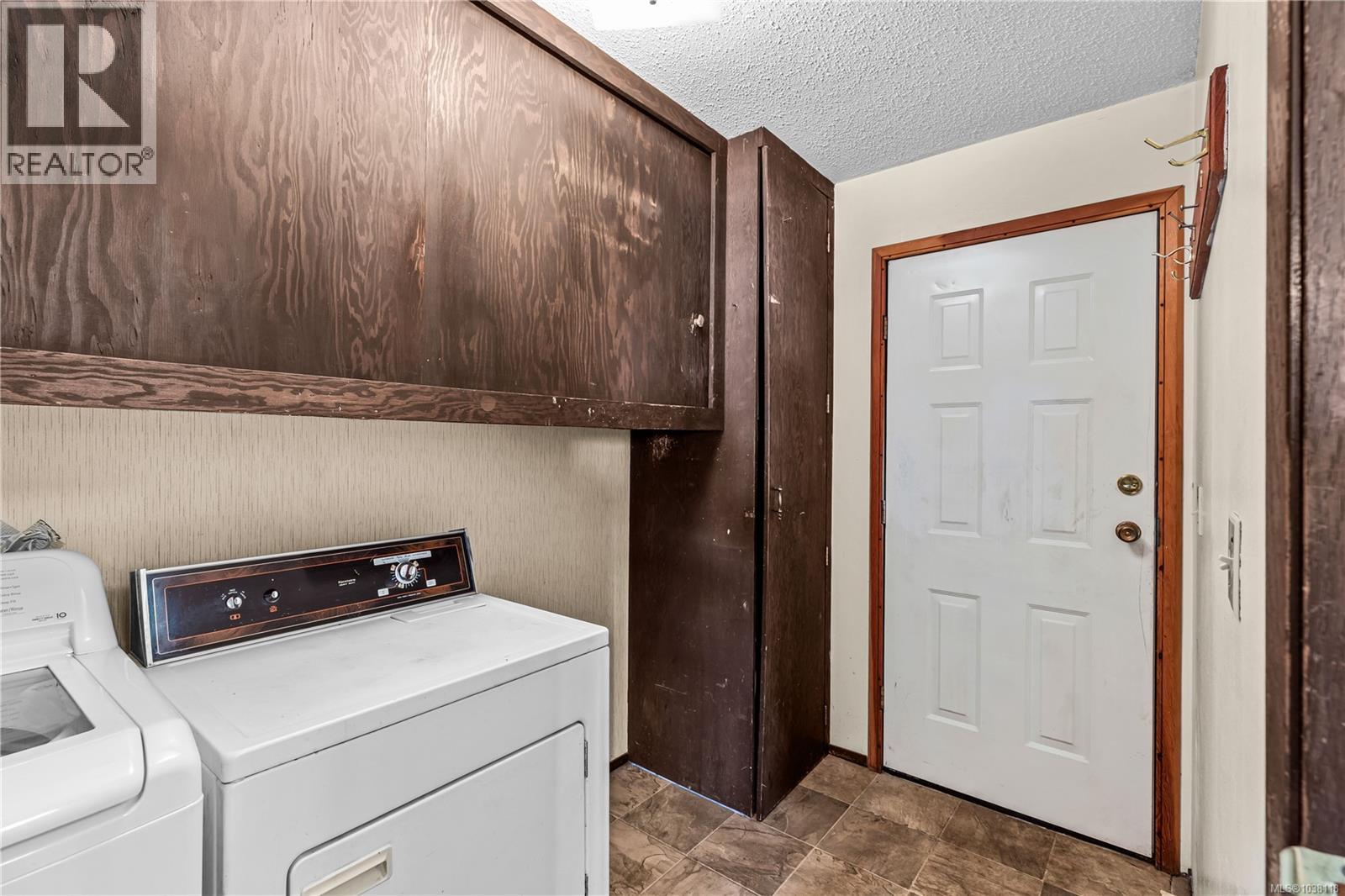 543 Grayson Rd - 26
