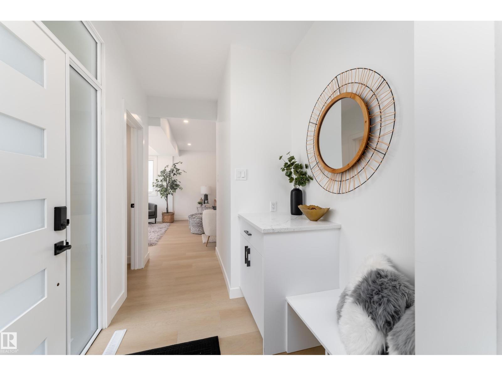 8728 72 ST NW - Image 3