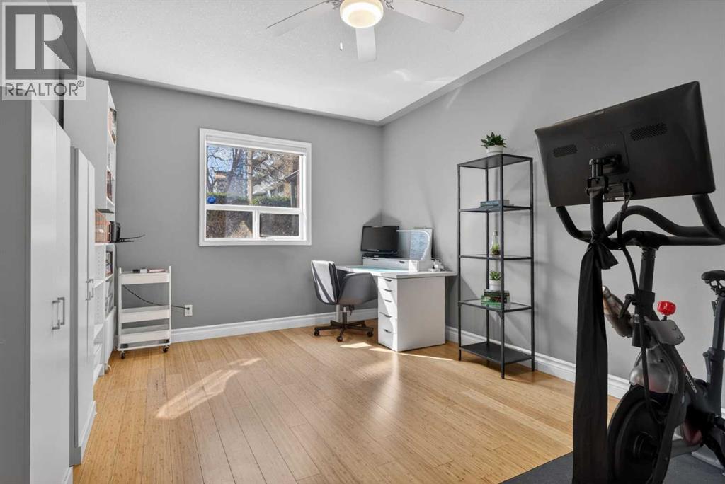 #105 10033 166 Street NW - 27