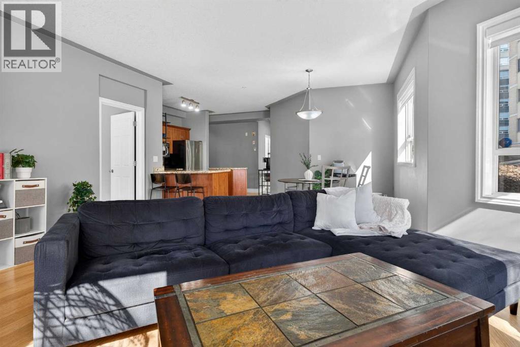 #105 10033 166 Street NW - 18