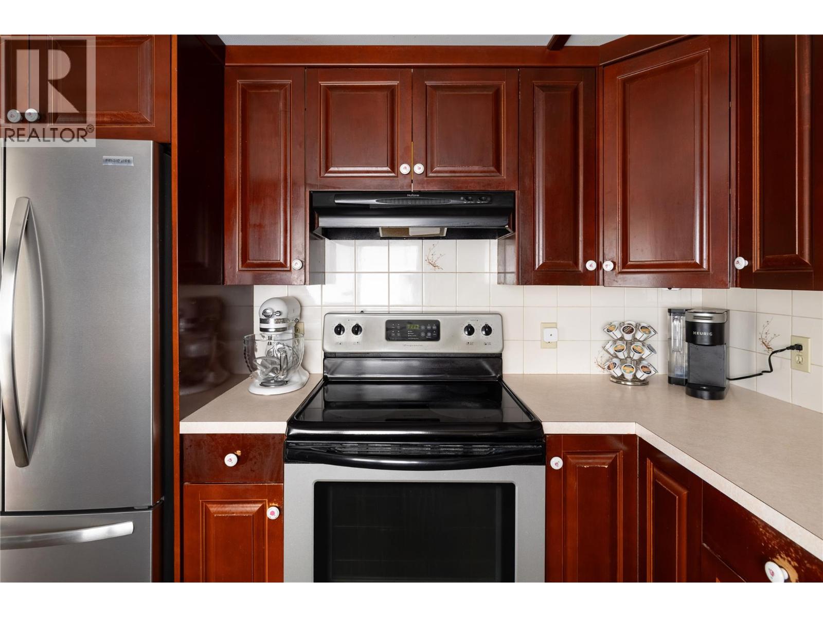1078 Mt. Baldur Drive, Vernon