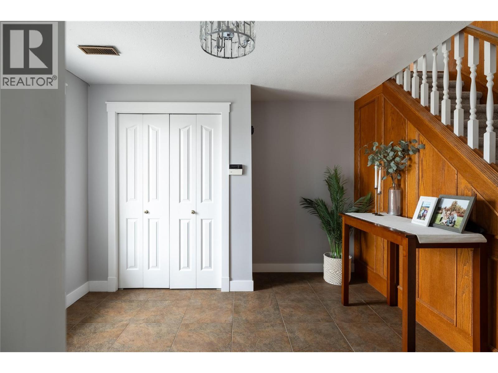 1078 Mt. Baldur Drive - 6