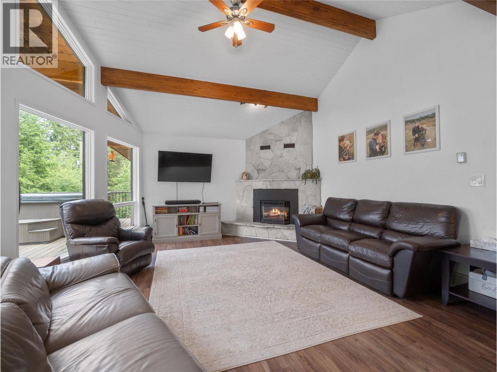  5150 49 Street Northwest, Salmon Arm