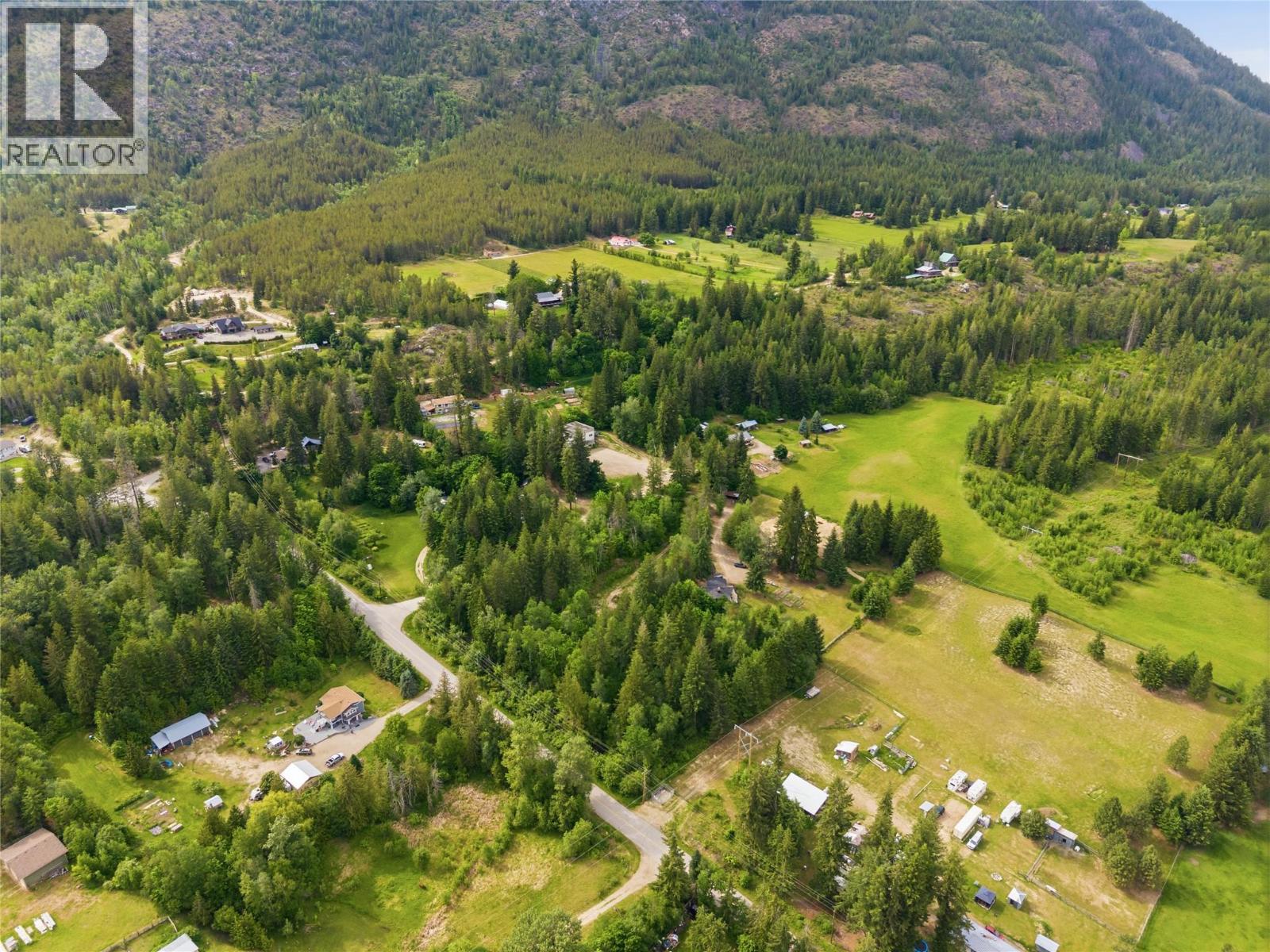  5150 49 Street Northwest, Salmon Arm