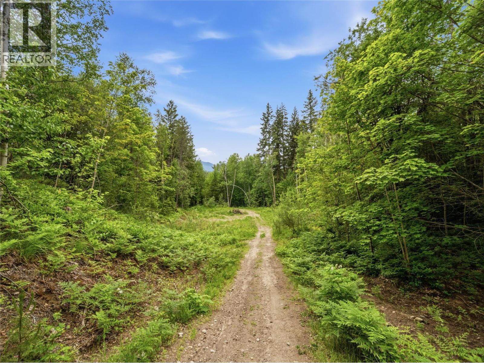  5150 49 Street Northwest, Salmon Arm