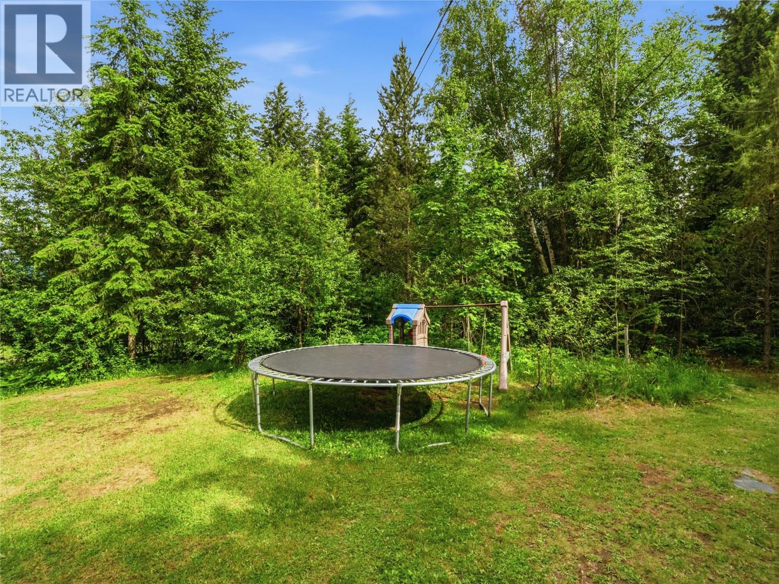  5150 49 Street Northwest, Salmon Arm