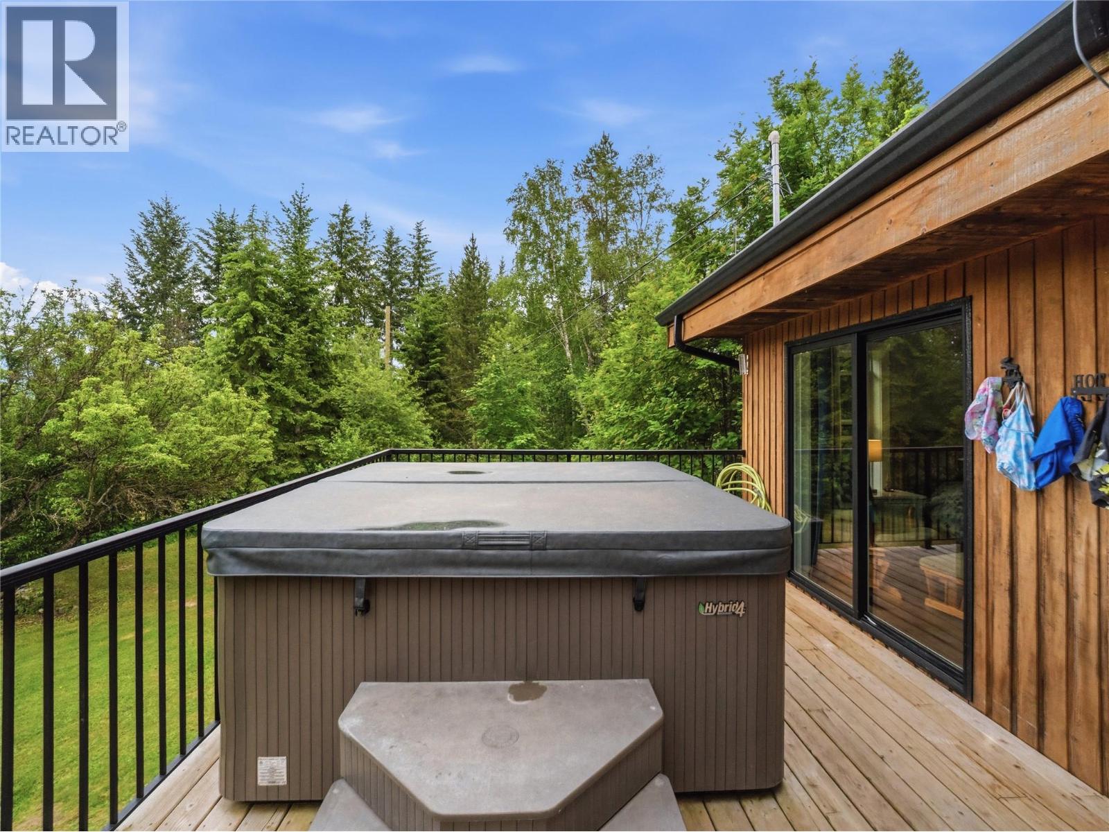  5150 49 Street Northwest, Salmon Arm