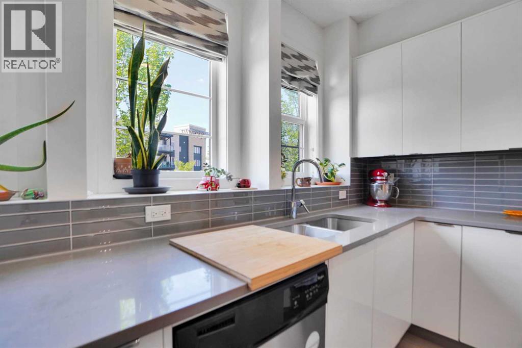 281 Walden Drive SE - 9