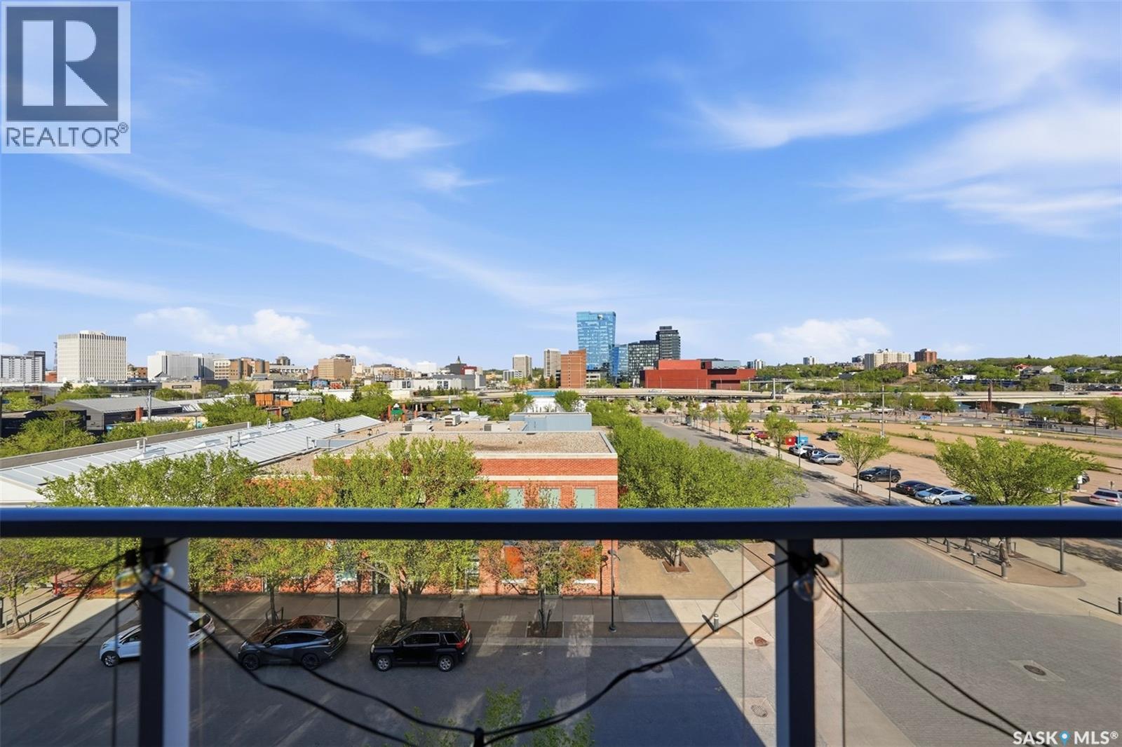 #409 409 B AVENUE S - 17