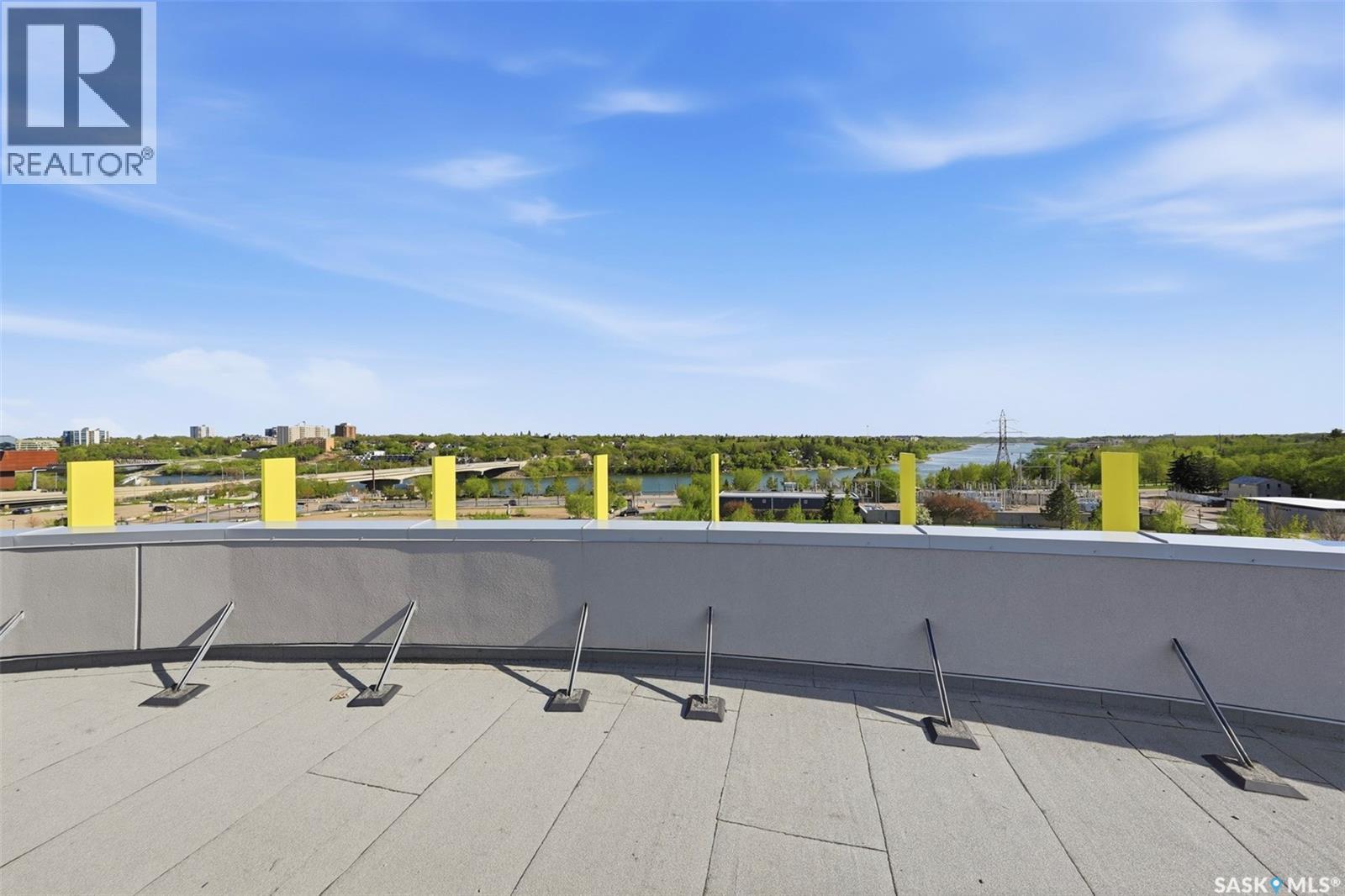 #409 409 B AVENUE S - 20