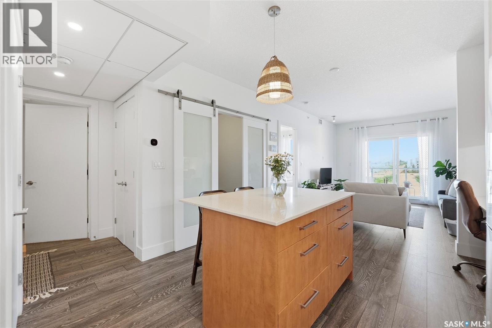 #409 409 B AVENUE S - 4