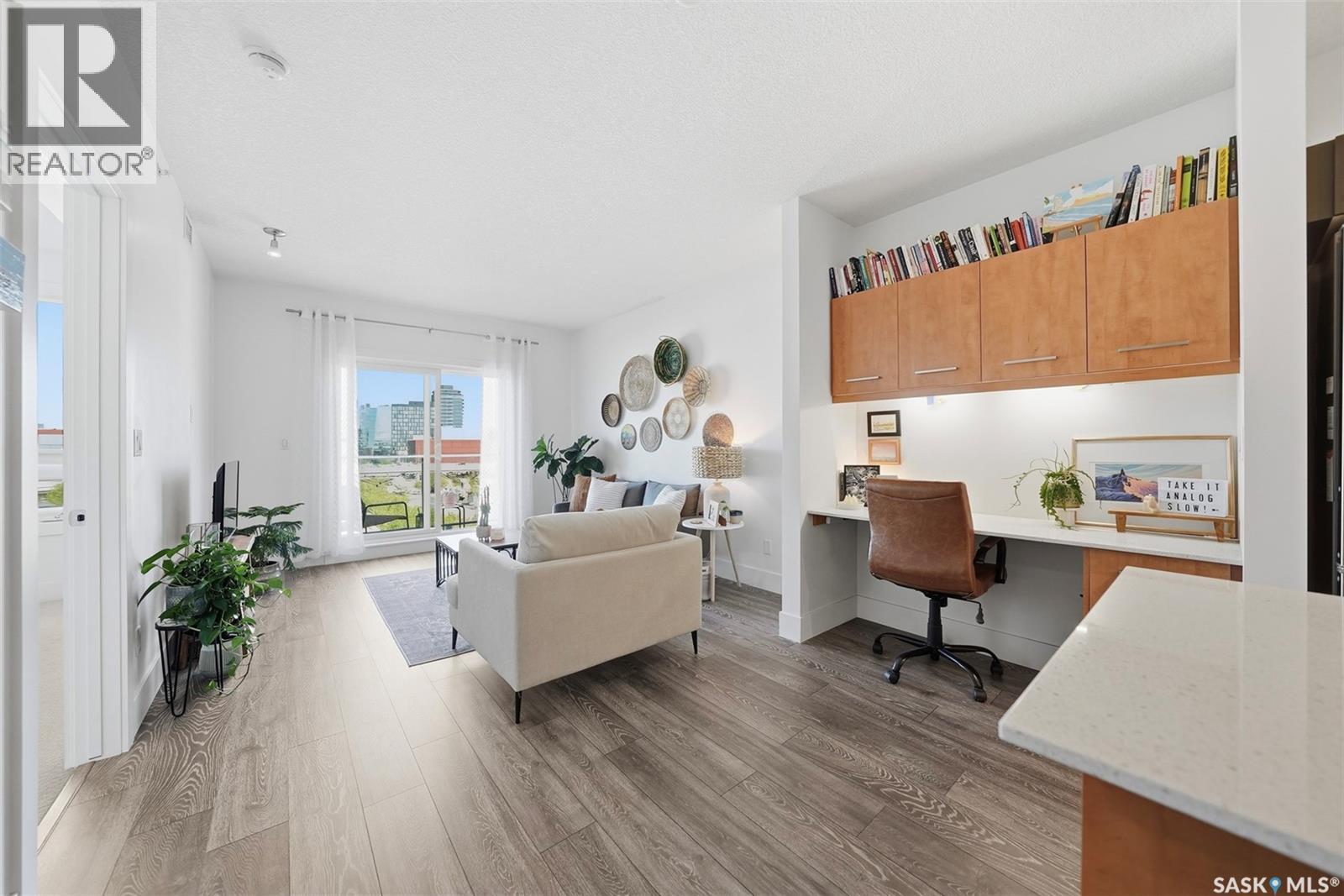 #409 409 B AVENUE S - 5