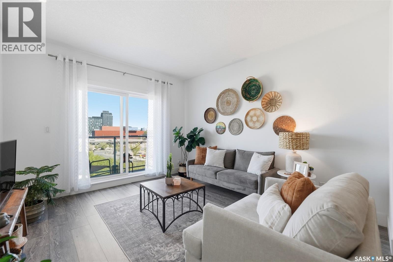 #409 409 B AVENUE S - 7