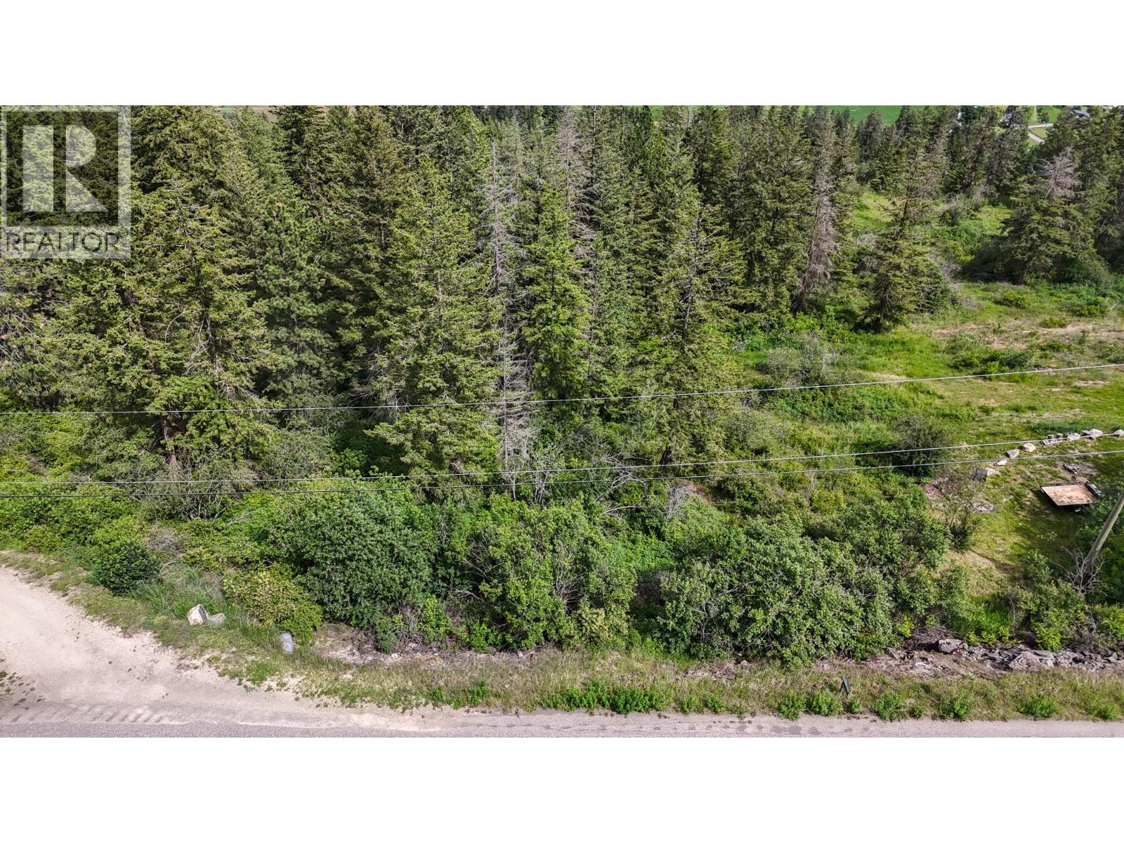  121 Twin Lakes Road, Enderby