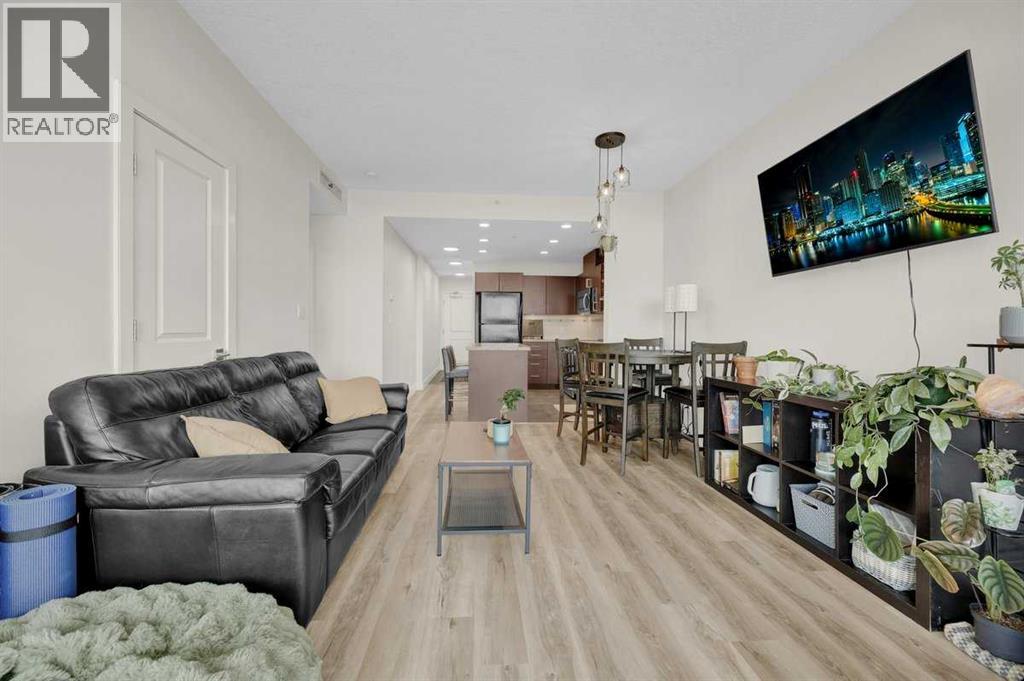 #2203 77 Spruce Place SW - 16