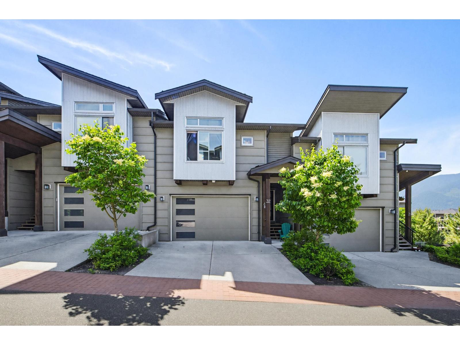 32 43680 CHILLIWACK MOUNTAIN Road - main photo