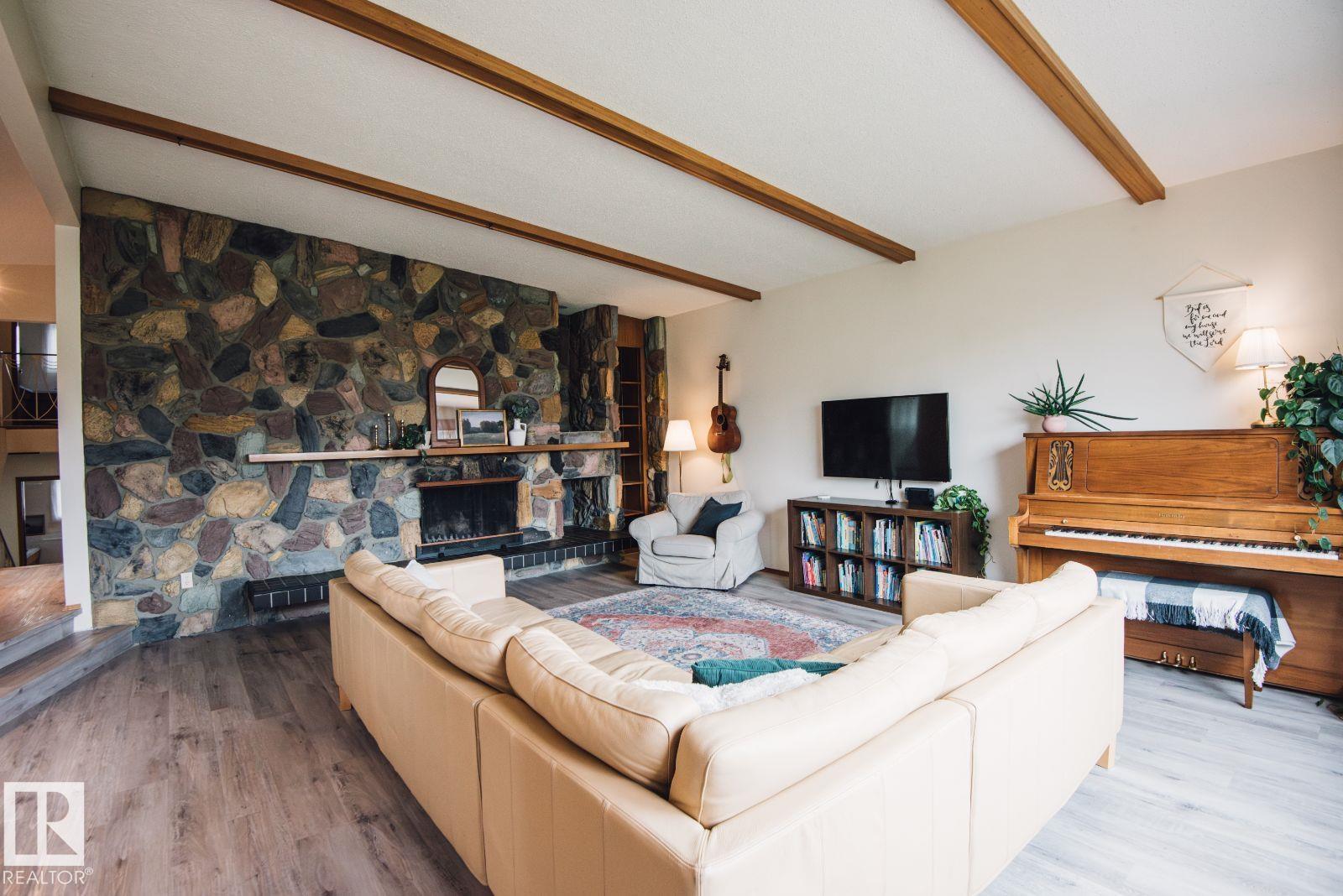 14916 94 ST NW - 10