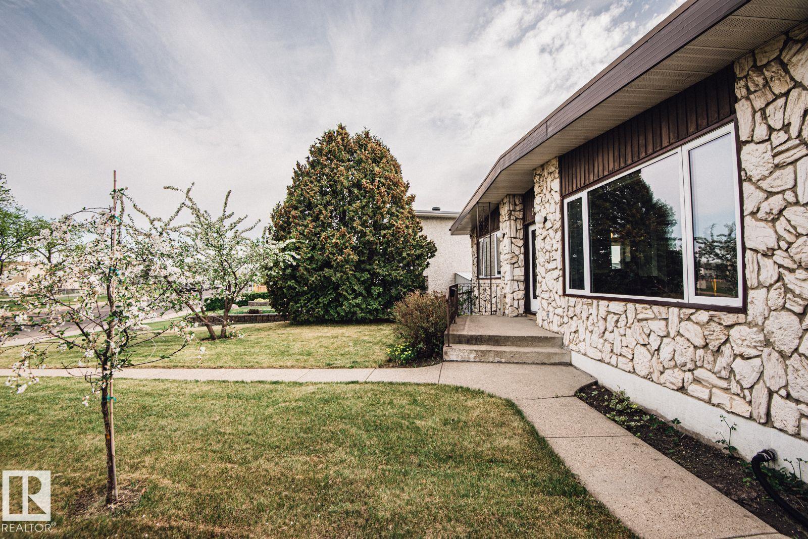 14916 94 ST NW - 7