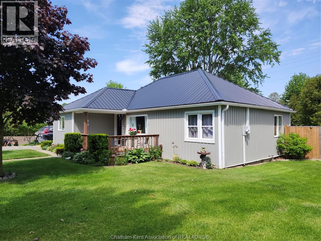 12937 LONGWOODS ROAD, Thamesville — photo 3