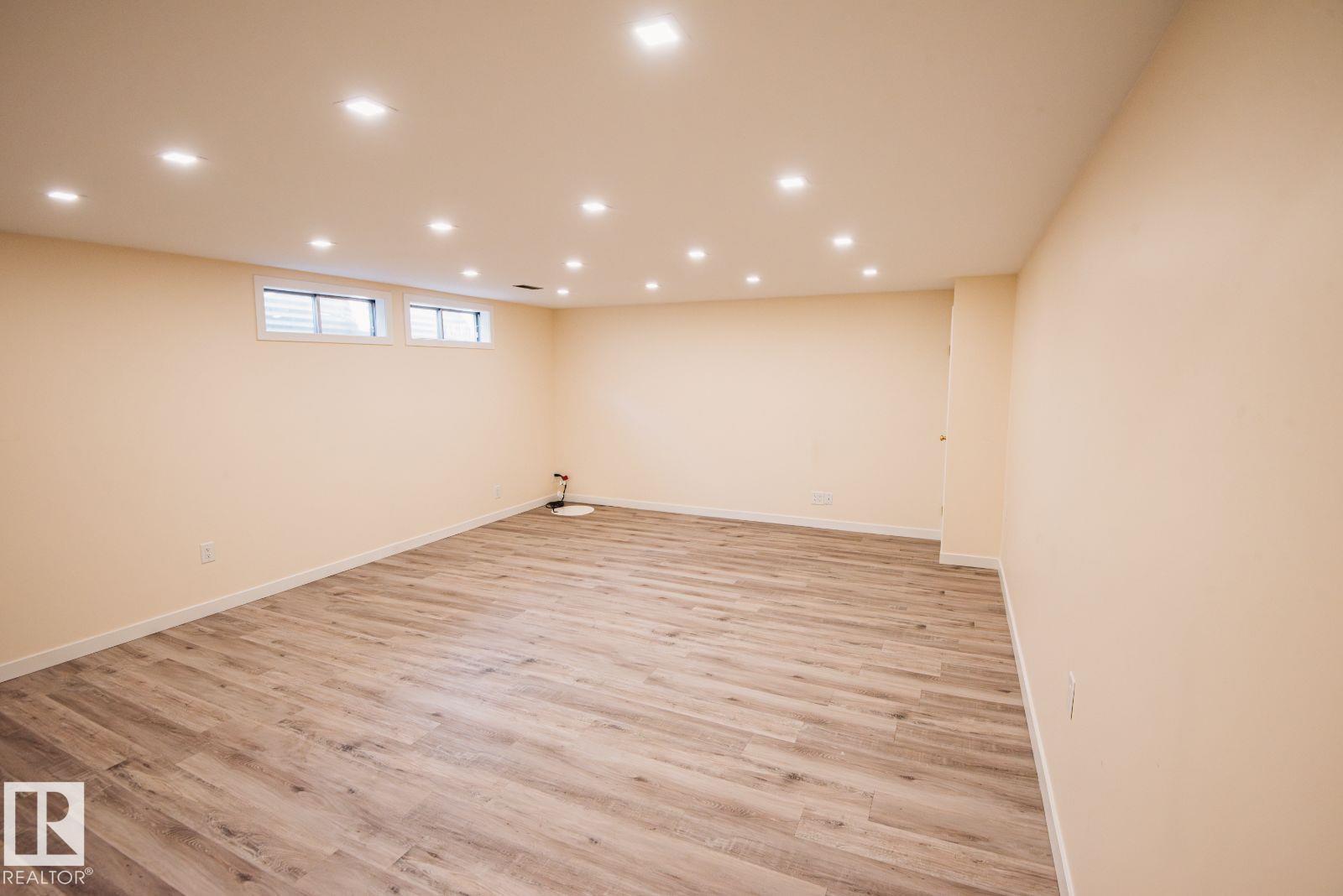 14916 94 ST NW - 56