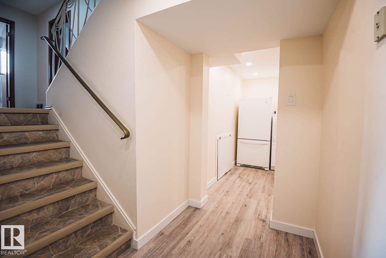 14916 94 ST NW - 54