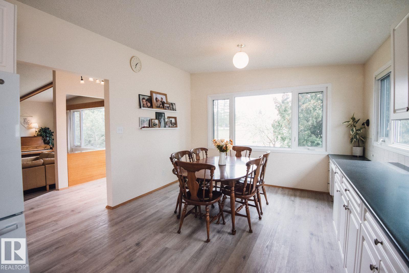 14916 94 ST NW - 23