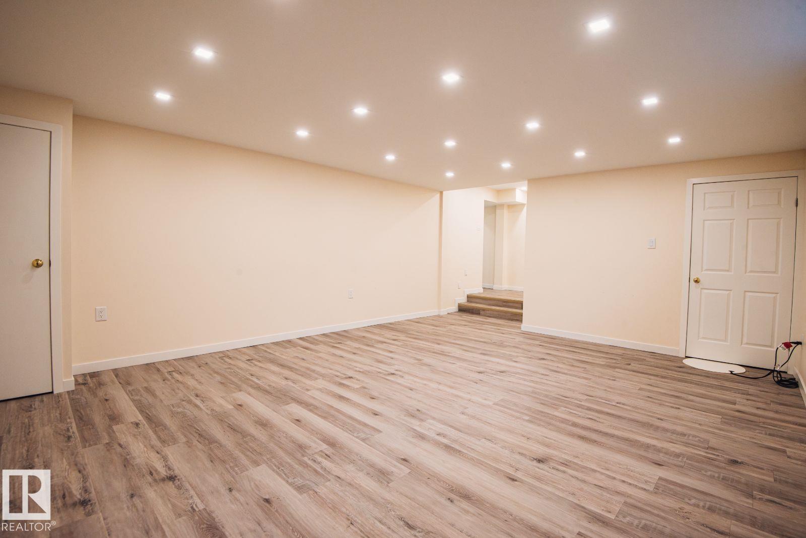 14916 94 ST NW - 57