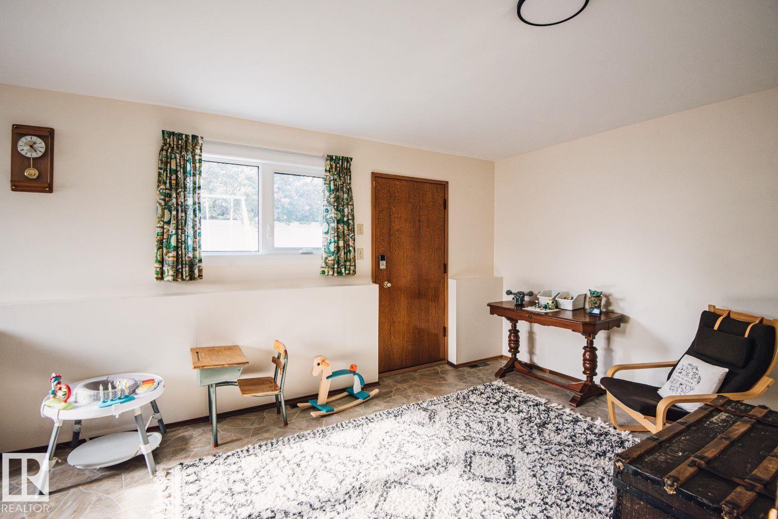 14916 94 ST NW - 50