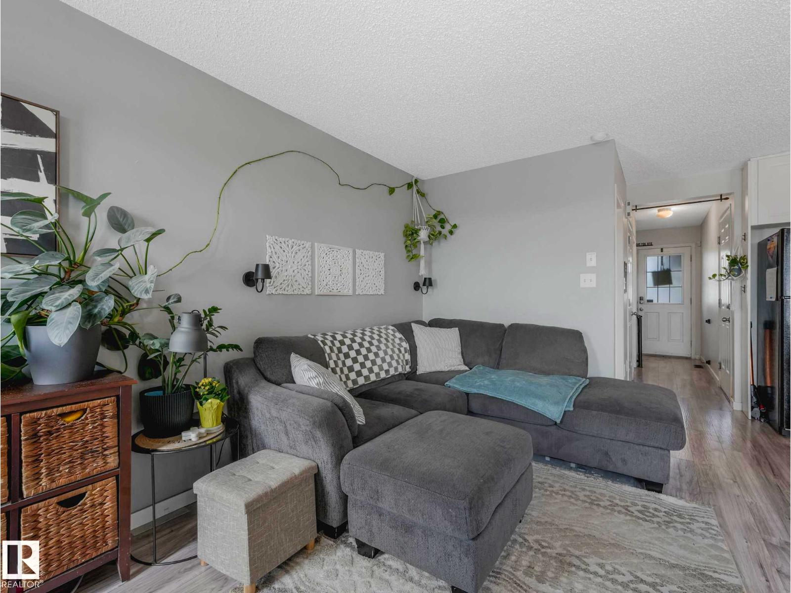 2816 26 ST NW - 16