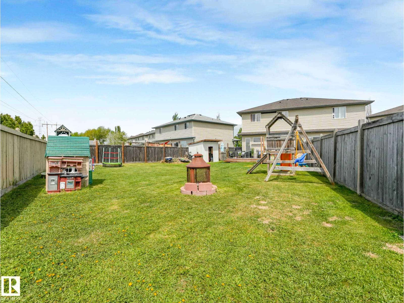 2816 26 ST NW - 44