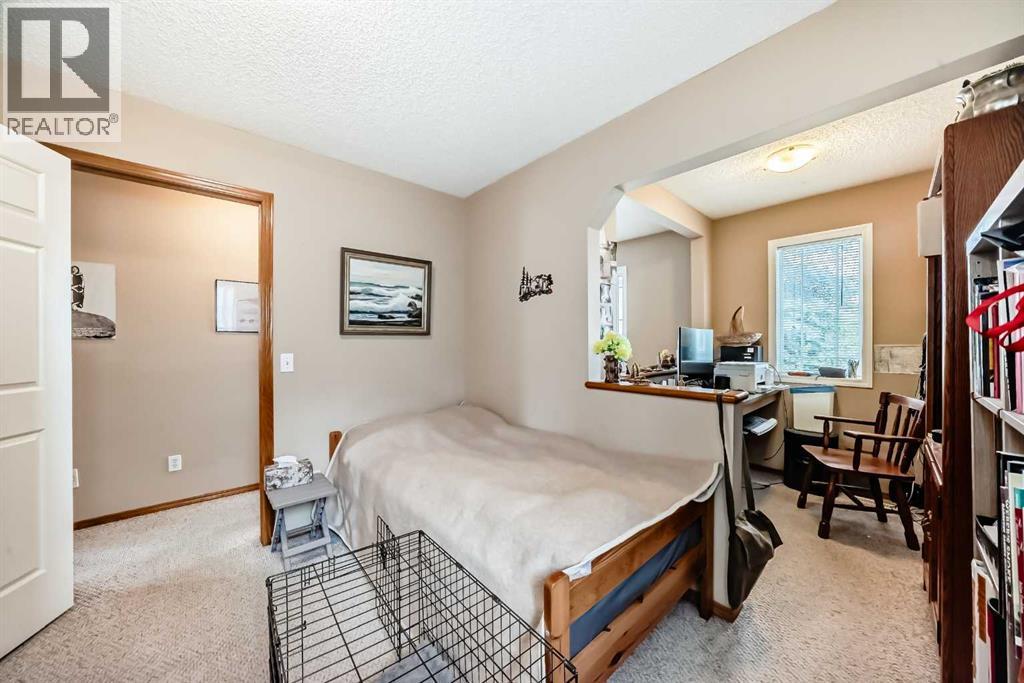 203 WEST LAKEVIEW Circle - 29