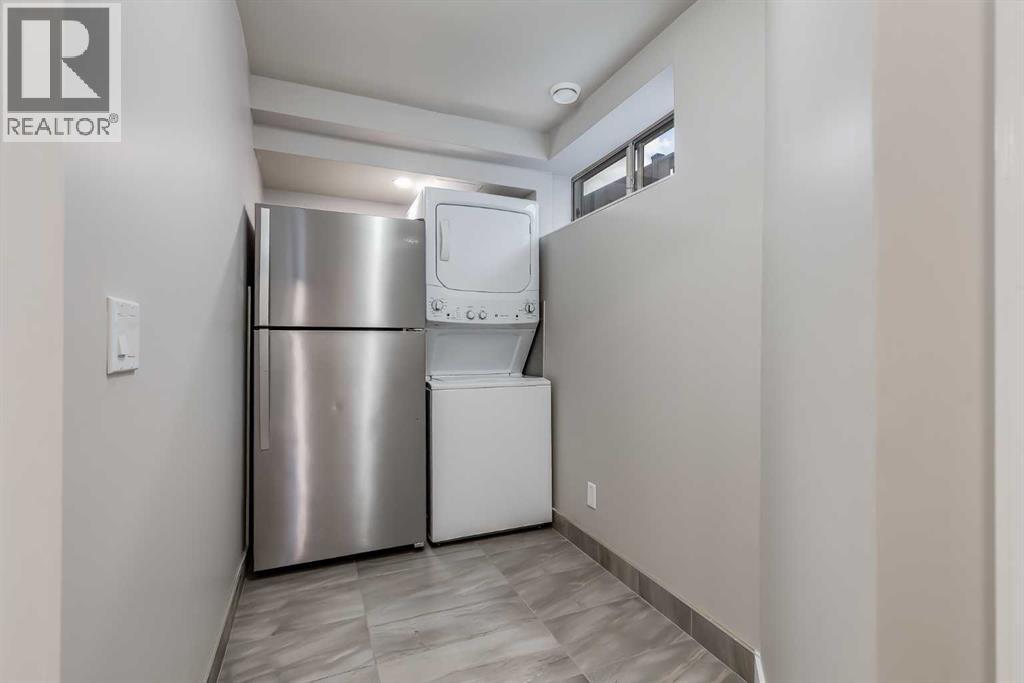 28 Hidden Point NW - 37