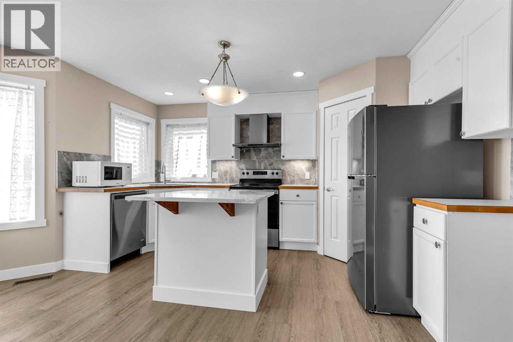 28 Hidden Point NW - 9